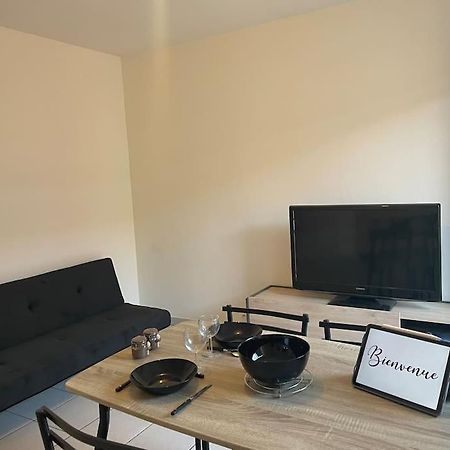 Appartement 2 Pieces เฟรฌูส ภายนอก รูปภาพ